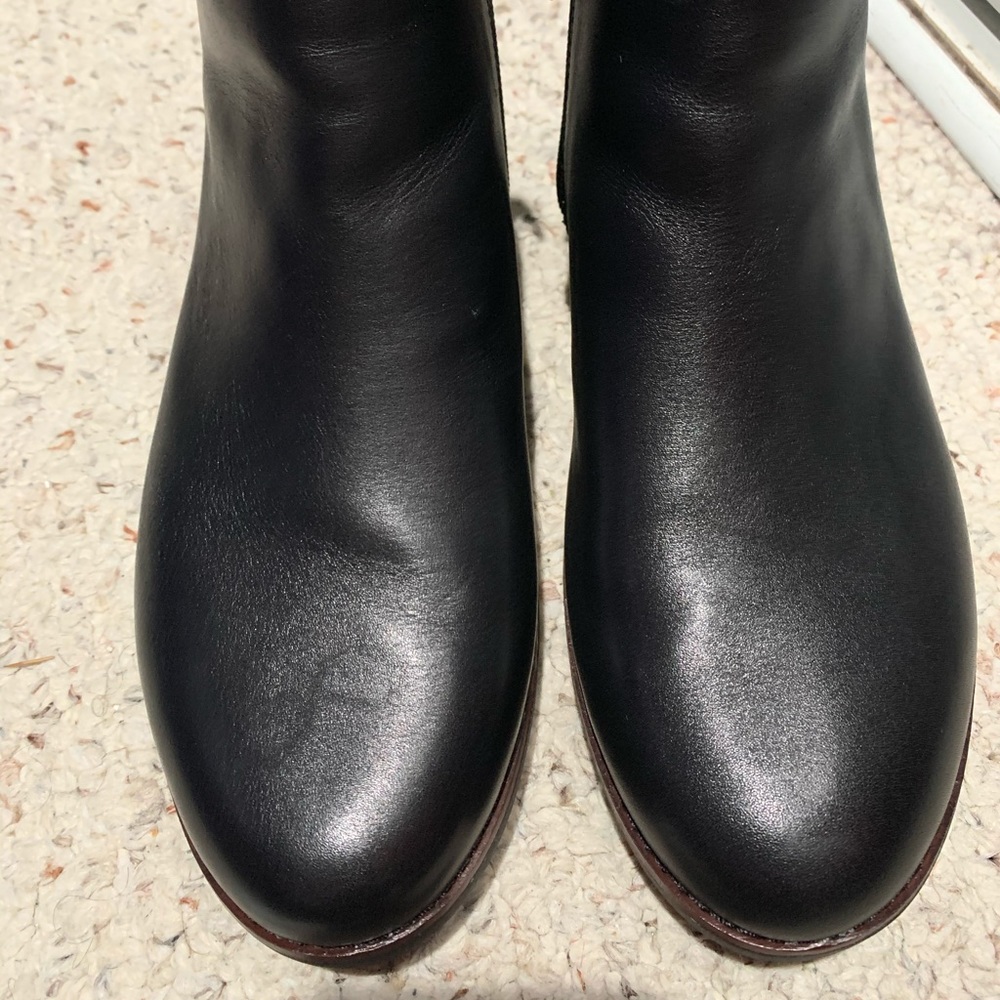 Comfy Fitflop boots